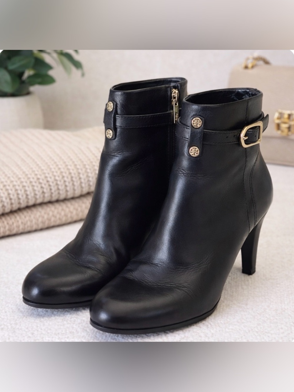 Tory Burch Black Leather Buckle Zip Ankle Gold Logo Heel Booties Size 8